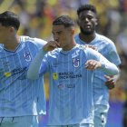 Alexander Alvarado hizo un gol de penal para Católica ante Aucas.