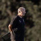 Marcelo Bielsa en el entrenamiento de Uruguay previo a enfrentar a Colombia por la fecha 11 de las eliminatorias