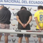 Los tres hombres fueron presentados por la Policía Nacional.