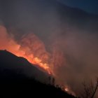 El fuego sigue ardiendo en San Pedro de Vilcabamba.
