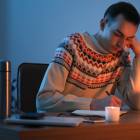 Referencial: los apagones han cambiado las rutinas de los ecuatorianos.