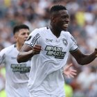 Luiz Henrique, de Botafogo fue el autor del gol que abrió el marcador en la final de Copa Libertadores