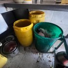 Así estaban los depósitos del lugar clausurado en Cuenca.