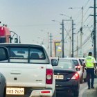 La ciudadanía considera insuficiente la presencia de la CTE en los redondeles. La queja por parte de los peatones es diaria.