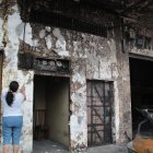 En el sitio, este sábado 7 de diciembre se realiza la limpieza de los escombros.