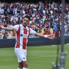 Álex Arce abre el marcador para Liga de Quito en la final ante Independiente del Valle