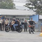 Un ataque armado ocurrió en los exteriores de la Penitenciaría del Litoral.