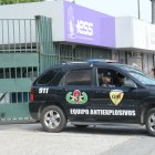 Unidades policiales especializadas acudieron a la casa de salud, pero luego se retiraron, descartando la alerta.