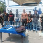 Inicialmente, seis sospechosos fueron detenidos. Después se aprehendió a tres más.