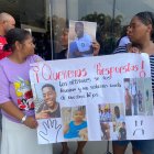 Los familiares de los menores exigen respuestas.