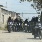 Policías actuaron de inmediato luego del ataque, ejecutando allanamientos.