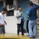 Algunos quiteños se tambaleaban de tanto beber trago, pero aún así, querían festejar la llegada del 2025.