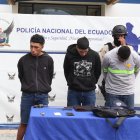 Los ciudadanos intentaron escapar, al ser vistos por agentes policiales.