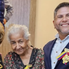 Hilda Murillo, Azucena Mora y Eddie González fueron condecorados por la a Asamblea Nacional del Ecuador