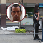 El cuerpo de Ángel Ramos quedó en la vereda. Policías llegaron al lugar.