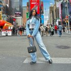 Conny Garcés tiene una pequeña colección de carteras de lujo