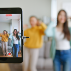Creadores de contenido en TikTok. La aplicación podría desaparecer de Estados Unidos el 19 de enero.