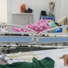 En el Teodoro Maldonado, los familiares deben llevar hasta las regletas para conectar las máquinas de los pacientes.