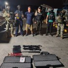 El ciudadano fue encontrado en poder de armas y municiones.