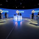 El encuentro estuvo dividido en dos bloques. En cada uno participaron ocho candidatos.