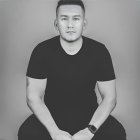 El agente se dedicaba a la creación de contenidos en redes sociales.