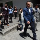 Cristian Romero (traje azul) está procesado como parte de una presunta red criminal.