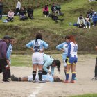 Lesly Iza, jugadora de Unión Familiar, se desvaneció tras rechazar con un cabezazo.