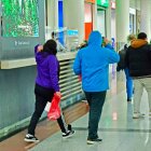 Un grupo de ecuatorianos deportados de EE. UU. llegó este jueves 30 de enero al aeropuerto José Joaquín de Olmedo.