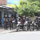 La Policía investiga el crimen en la calle Ayacucho de Guayaquil.