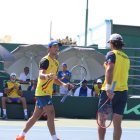 Andrés Andrade (i), junto a Diego Hildalgo, fueron la pareja de dobles que resultó ganadora en Salinas.