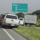 El cuerpo fue hallado centra del Puente Alterno Norte, en Durán.