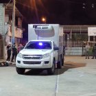 La Policía llegó a la escena del crimen, donde fue baleado el ciudadano.