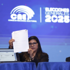 Hasta las 15:00 de este domingo 9 de febrero, el 55 % de los electores había ejercido su derecho al voto, según informó el CNE.