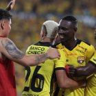 En la presentación del Barcelona SC, en Guayaquil, el Ídolo ganó el clásico contra Emelec.