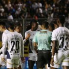 Los albos quieren empezar el torneo con una victoria.