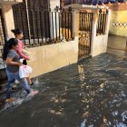 Así lucían callejones de Urdesa este 18 de febrero.
