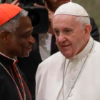 Papa Francisco con el cadernal Peter Turkson