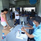 Los socios de Emelec habilitados deberán llevar su cédula para poder votar.