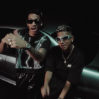 Jombriel (der.) en su video de 'Vitamina'.