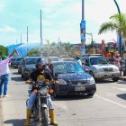 Con un ambiente de fiesta recibieron a los turistas en Esmeraldas.