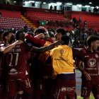 El festejo de los jugadores de Mushuc Runa tras avanzar en la Copa Sudamericana.