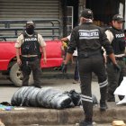 El cuerpo dividido en partes fue encontrado en el parterre central de la ‘Entrada de la 8’.