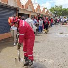 El río Malacatos se desbordó y causó daños.