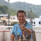 Máximo Escaleras es un cantante ecuatoriano