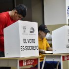 Se prohíbe el uso de celulares en la segunda vuelta electoral.