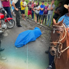 El extinto era promotor de los rodeos montuvios. Iba en motocicleta cuando le dispararon.