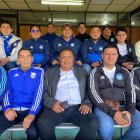 Jorge Guzmán (C) es el presidente de Emelec.