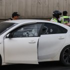 El vehículo en el que se movilizaba Guaranda quedó con orificios por impactos de balas.