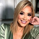 La animadora de tv no se queda quieta en Manta.