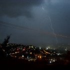 Las imágenes fueron captadas por los ciudadanos, sobre todo de barrios altos.